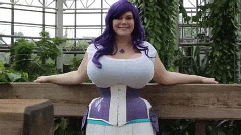 gifs hot|Big Tits GIF: 60+ Hottest Big Boobs Gifs on the Internet